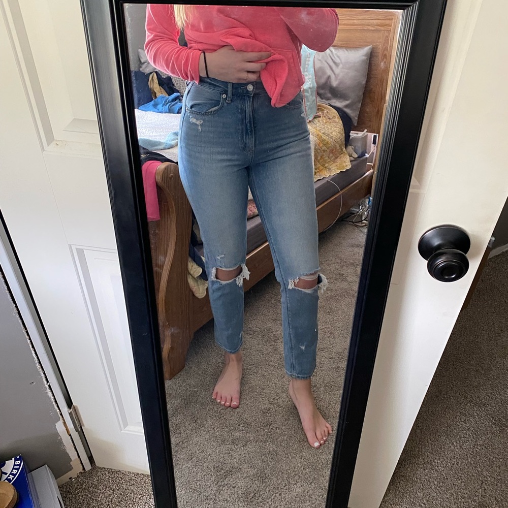 American Eagle Mom Jeans